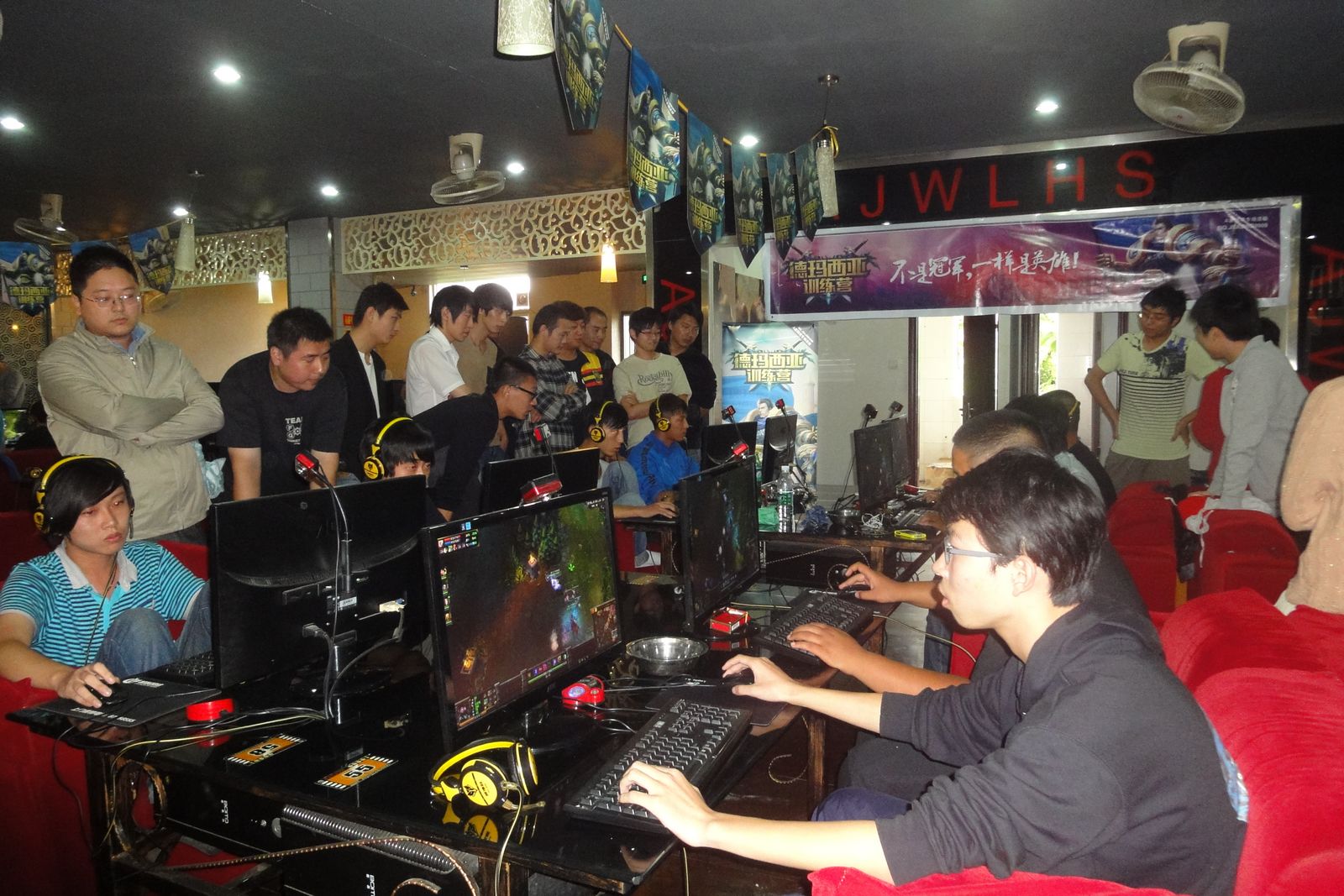 《英雄聯盟》德瑪西亞訓練營第二期激戰正酣-英雄聯盟-LOL-官方網站-騰訊游戲-英雄,為你而戰