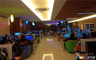 武漢漫悠網咖,這個網咖的網吧沙發多式多樣 網吧經營 天下網吧論壇 powered discuz