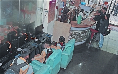 章魚網吧昨被停業整頓15天