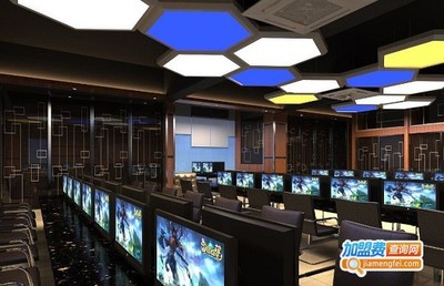 愛書人網(wǎng)吧加盟費需要多少?開愛書人網(wǎng)吧店投資13.15萬元助你收入大福增加!