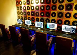 上海最牛網吧 設 王思聰包廂 120 元玩通宵