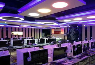 網(wǎng)吧老板 改行開了個網(wǎng)咖,虧了150萬,現(xiàn)在每個月要還一萬