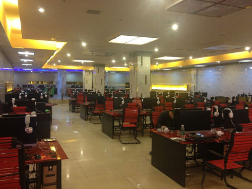 技嘉金牌主板再拔頭籌 全球首家Z97網吧誕生